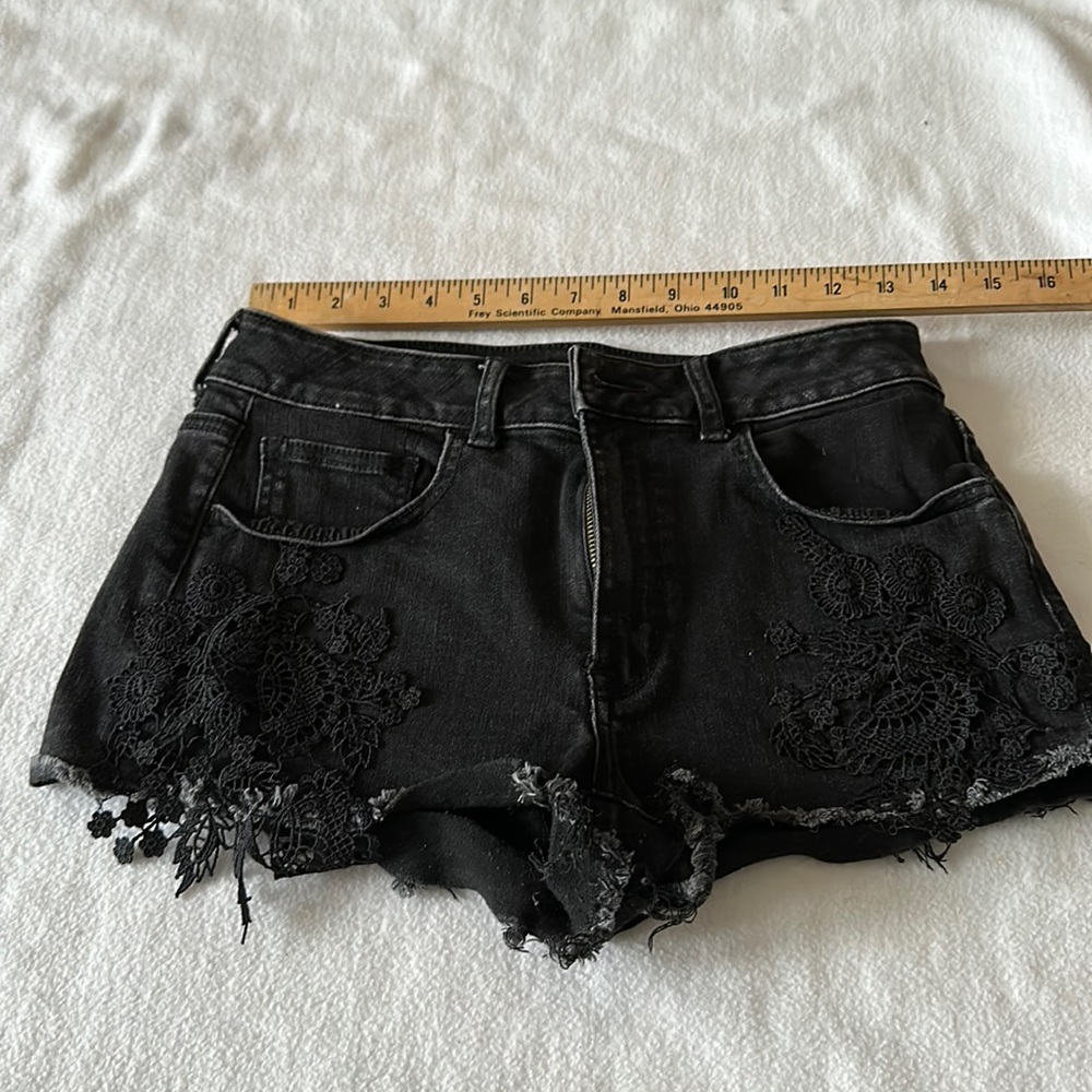 American Eagle Hi Rise Shortie